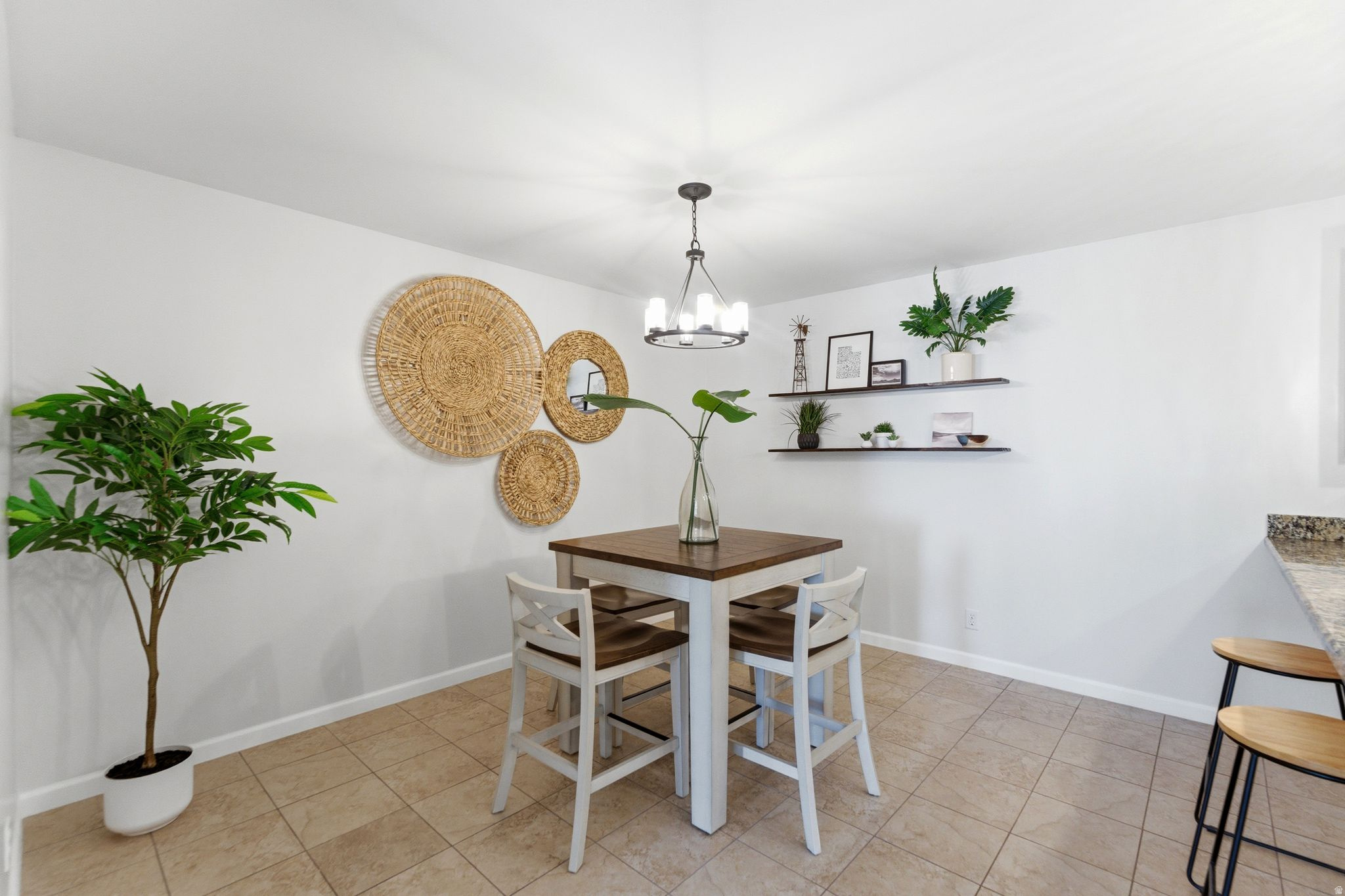 HOLLADAY MEADOWS - Residential