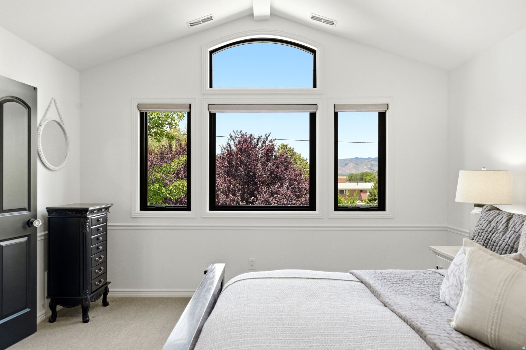 WOODSTOCK MEADOWS - Residential