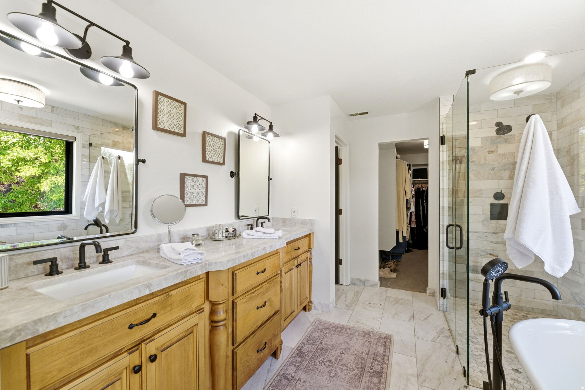 WOODSTOCK MEADOWS - Residential