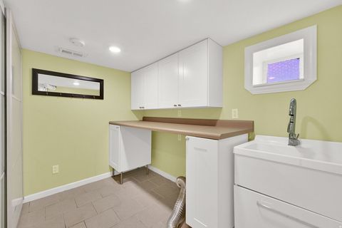 Tiny photo for 929 S GREENWOOD TERRACE Ter E, Salt Lake City, UT 84105 (MLS # 2155057)