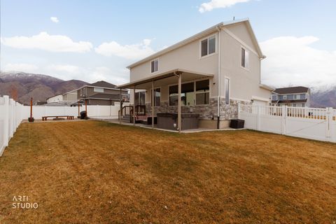 Tiny photo for 948 S SPRING CANYON WAY, Springville, UT 84663 (MLS # 2138090)