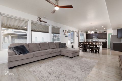 Tiny photo for 948 S SPRING CANYON WAY, Springville, UT 84663 (MLS # 2138090)