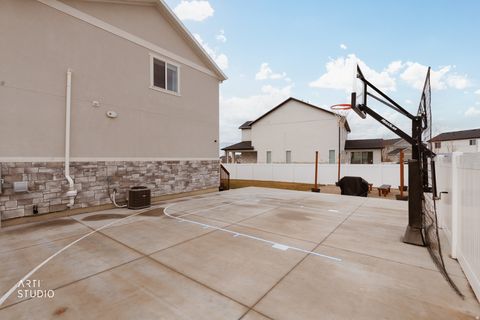 Tiny photo for 948 S SPRING CANYON WAY, Springville, UT 84663 (MLS # 2138090)