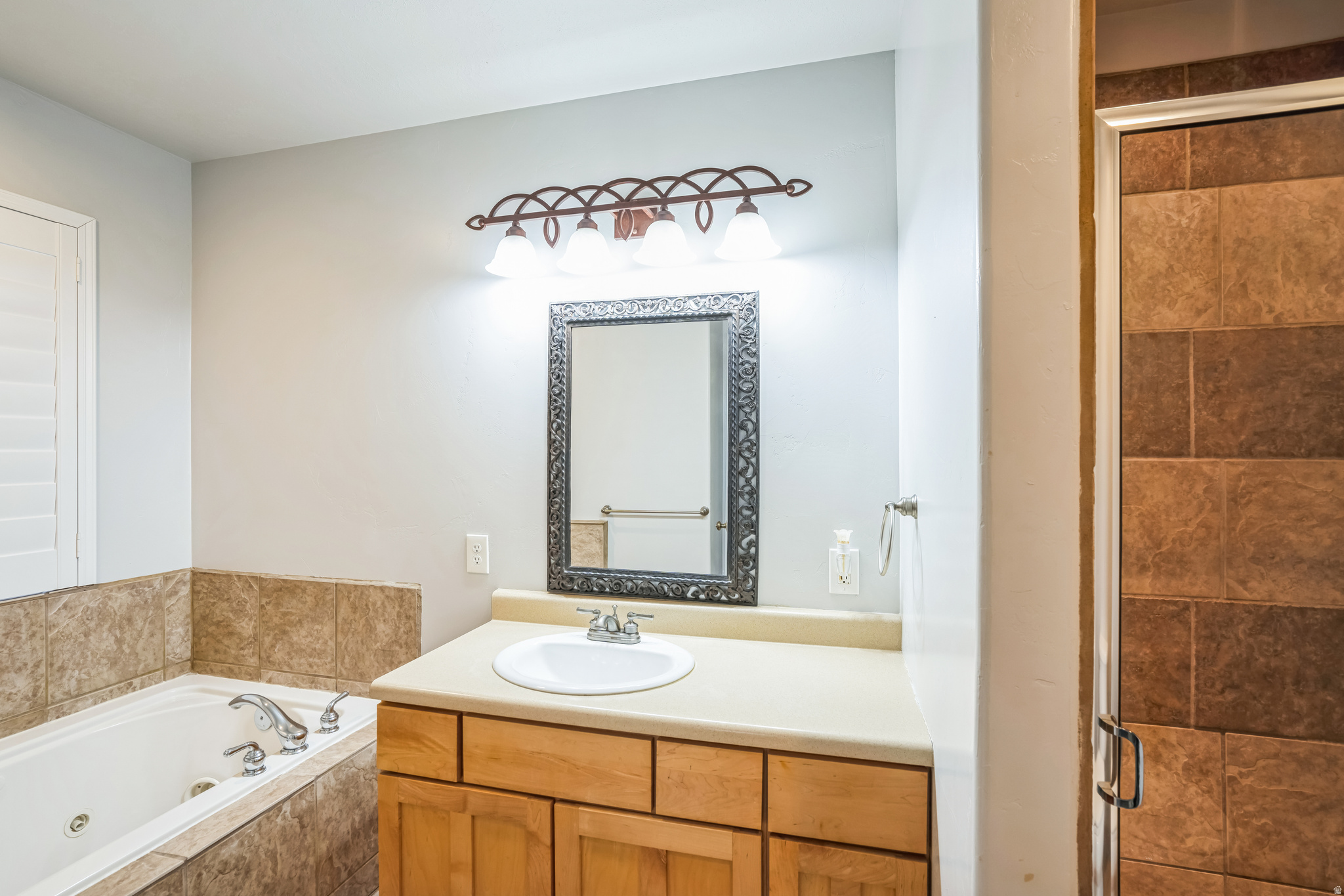 CENTRAL - Residential