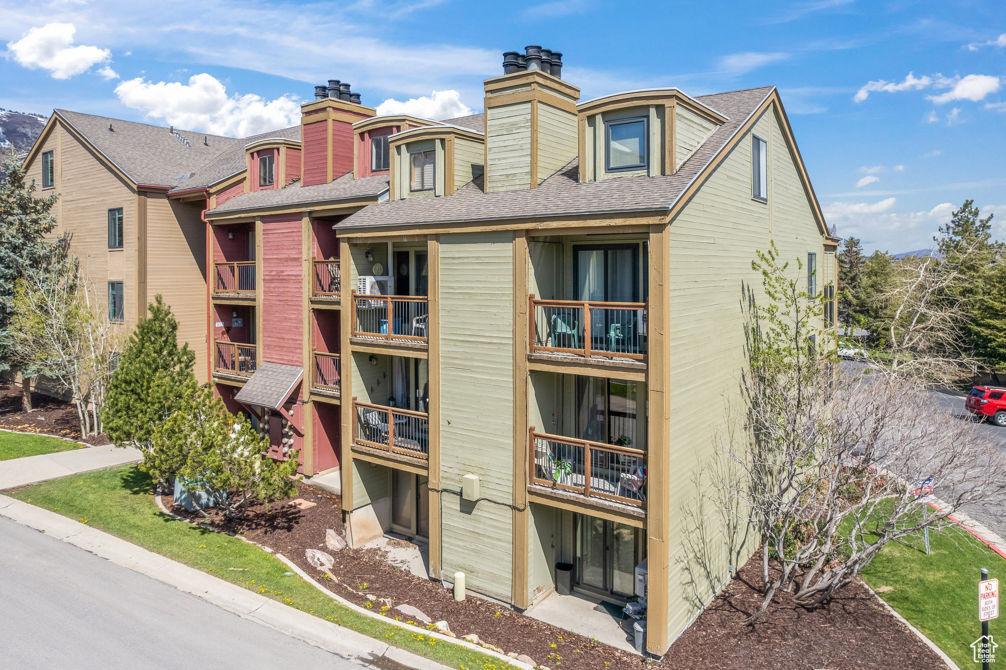 1530 Empire Ave #201, Park City, Utah image 2