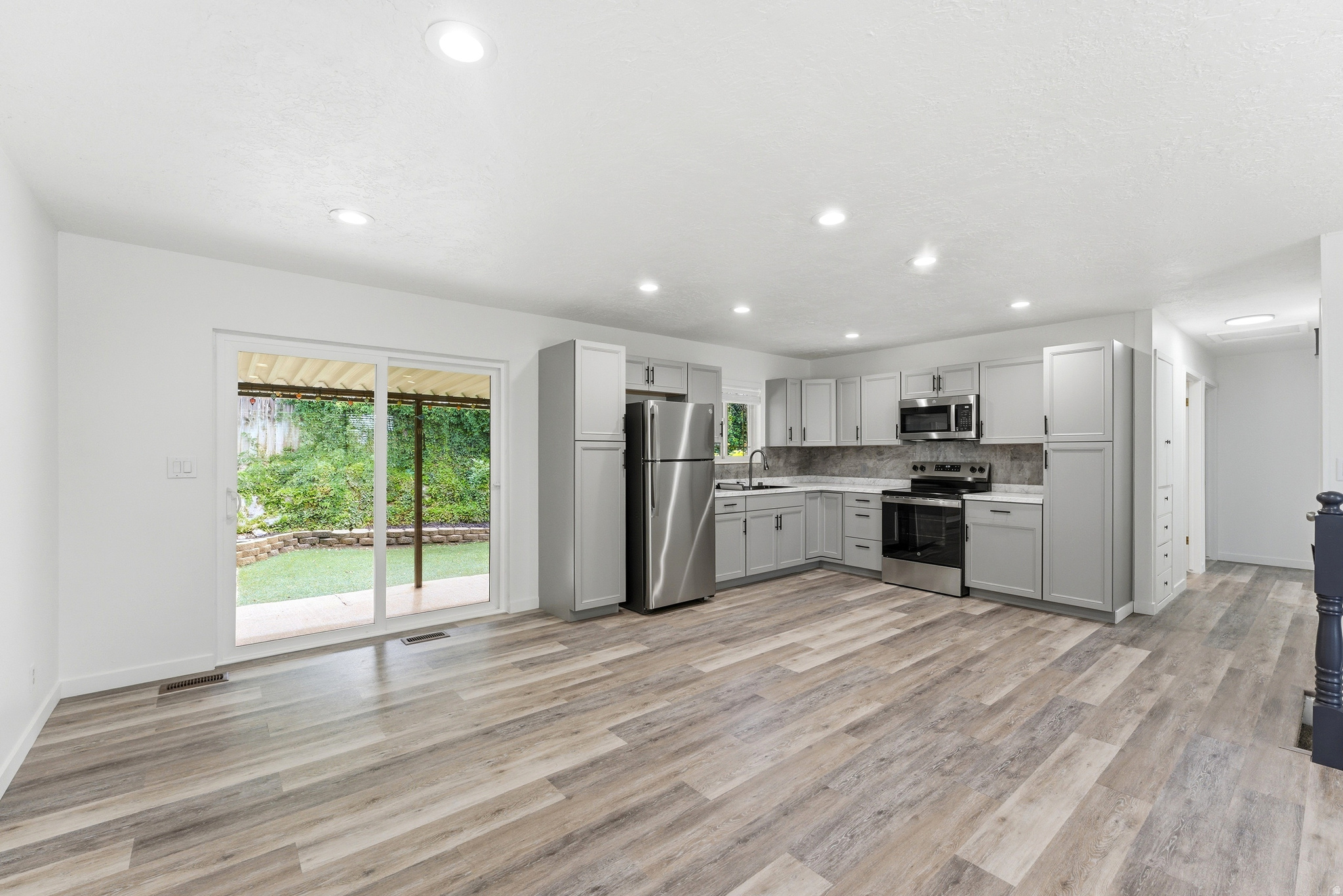 ALTA VISTA ADDITION - Residential