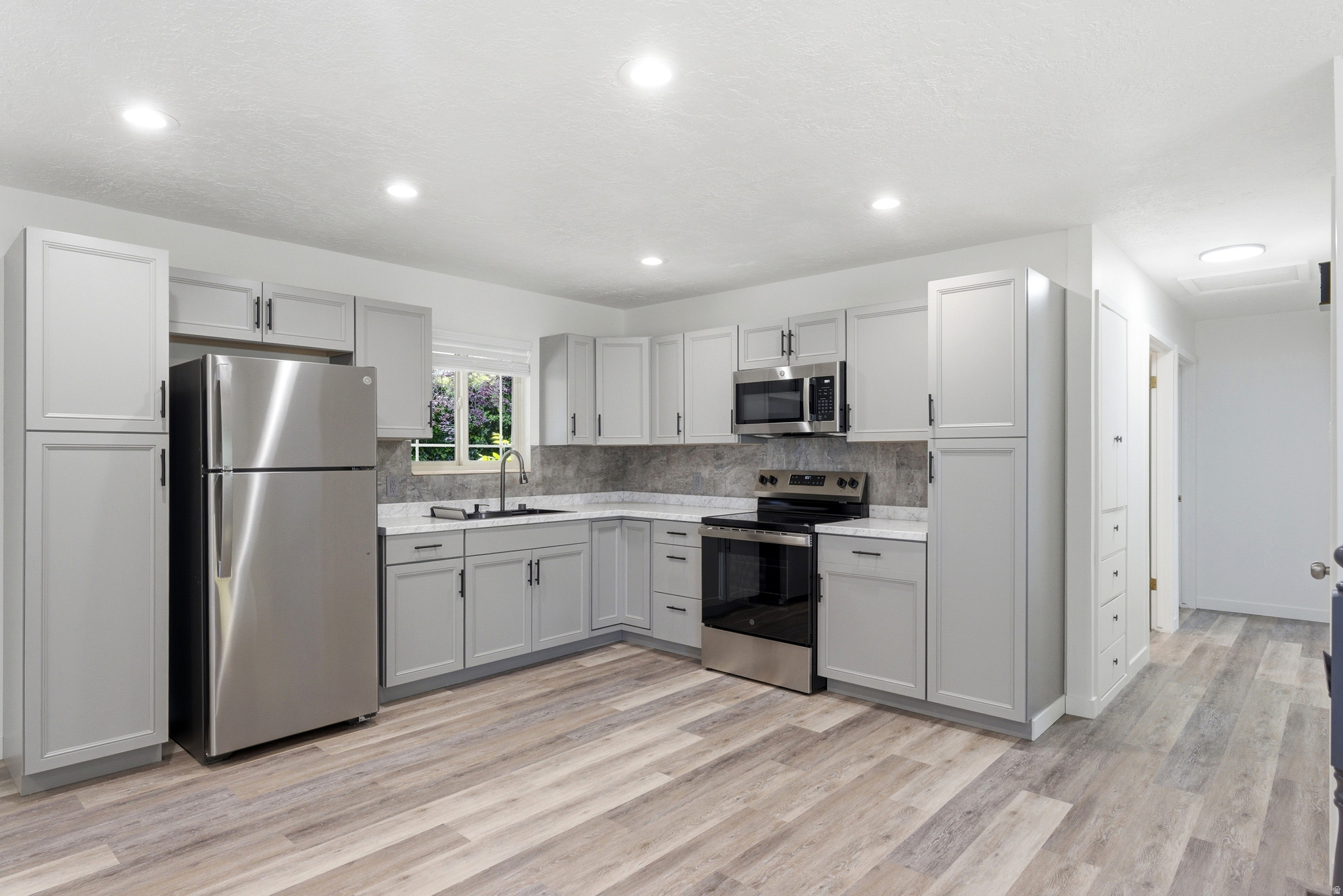 ALTA VISTA ADDITION - Residential