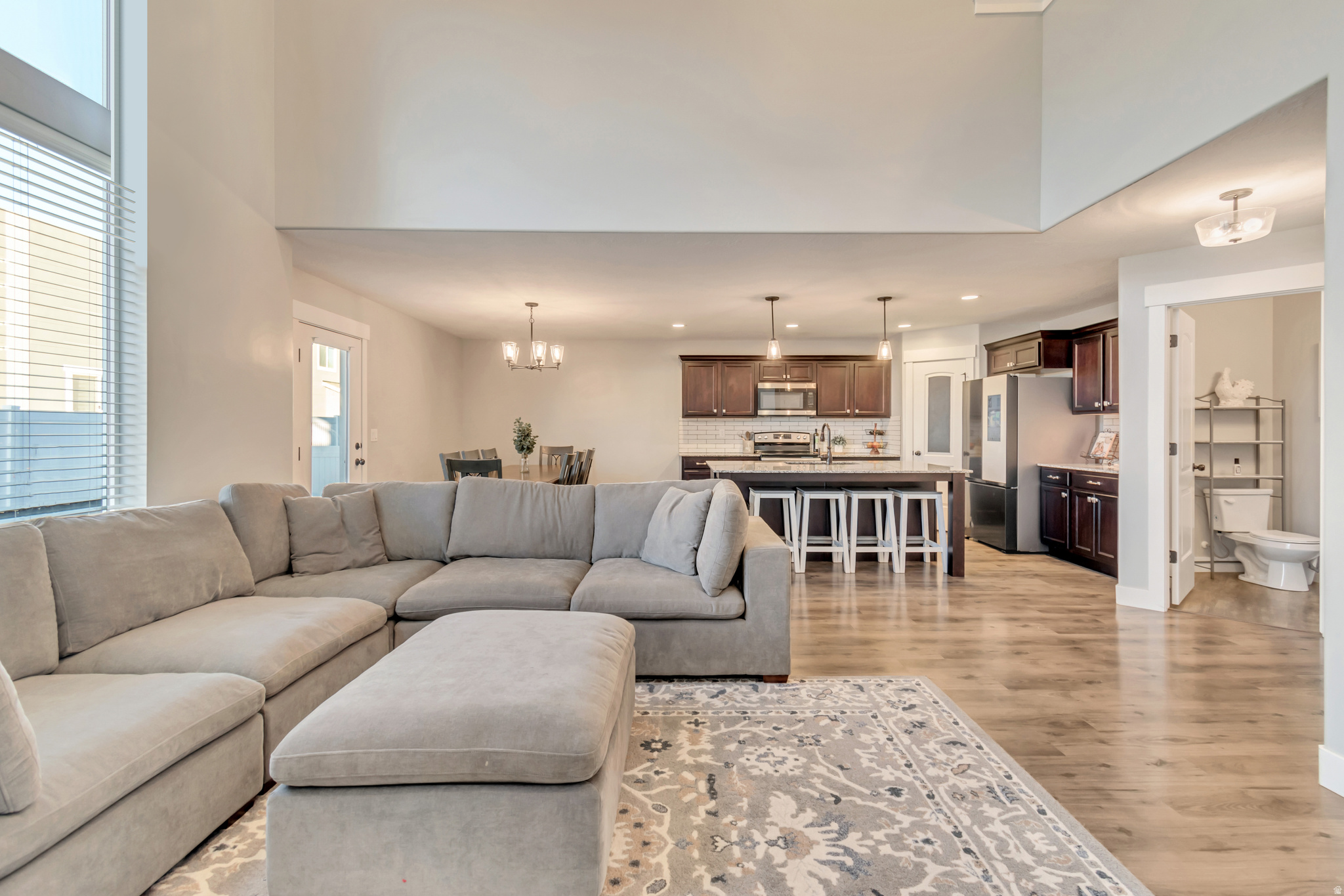 QUAIL HILL - Residential