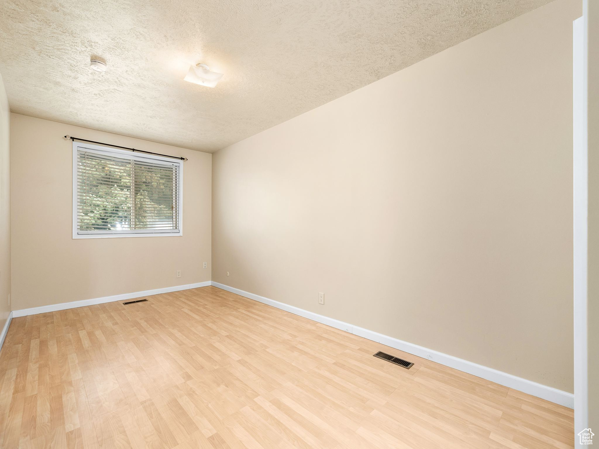 VISTA MONTANA - Residential