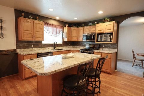 Tiny photo for 6402 S RAYMOND DR, South Weber, UT 84405 (MLS # 2148142)