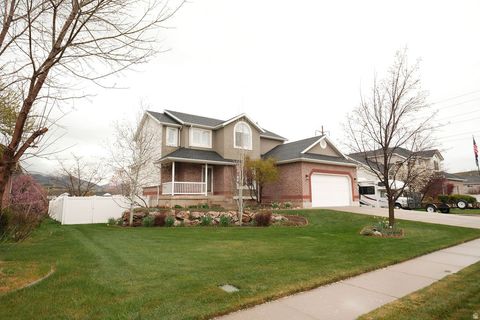 Tiny photo for 6402 S RAYMOND DR, South Weber, UT 84405 (MLS # 2148142)