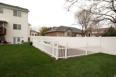 Tiny photo for 6402 S RAYMOND DR, South Weber, UT 84405 (MLS # 2148142)