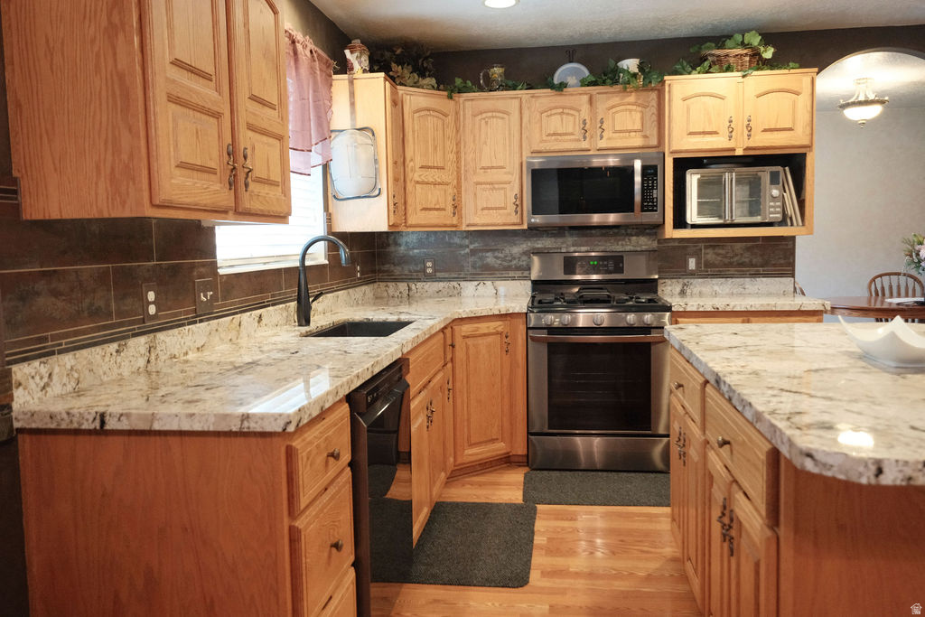 HEATHER COVE - Residential