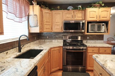 Tiny photo for 6402 S RAYMOND DR, South Weber, UT 84405 (MLS # 2148142)