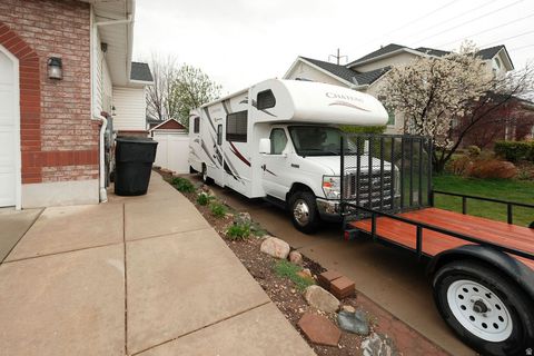 Tiny photo for 6402 S RAYMOND DR, South Weber, UT 84405 (MLS # 2148142)