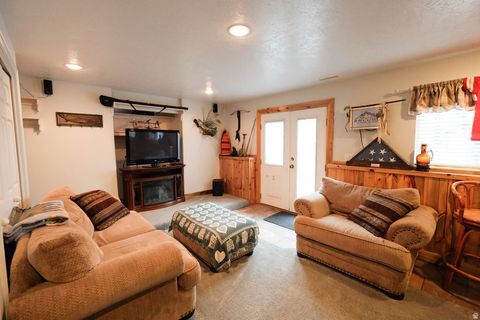 Tiny photo for 6402 S RAYMOND DR, South Weber, UT 84405 (MLS # 2148142)