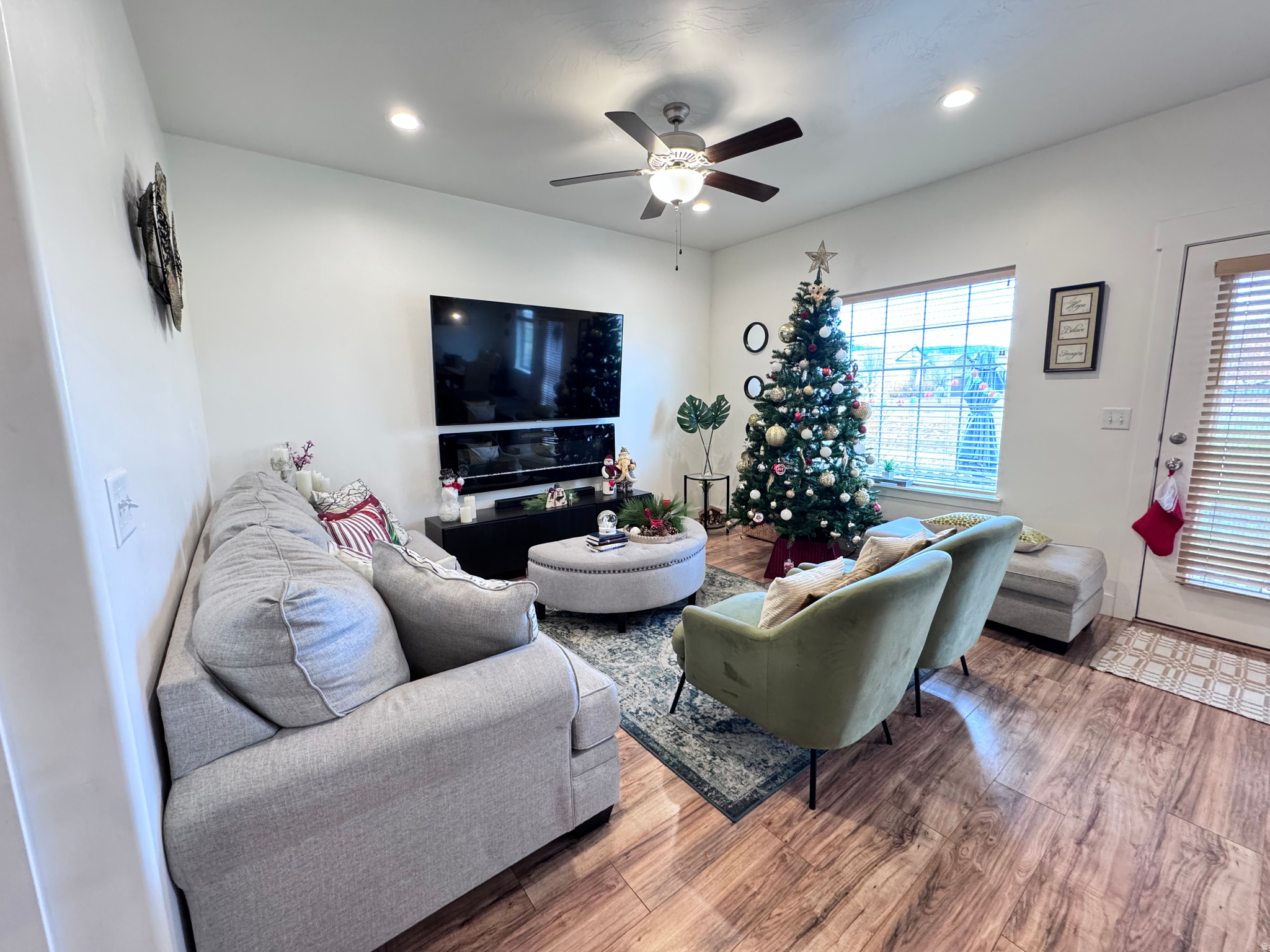 SILVERLAKE - Residential Lease