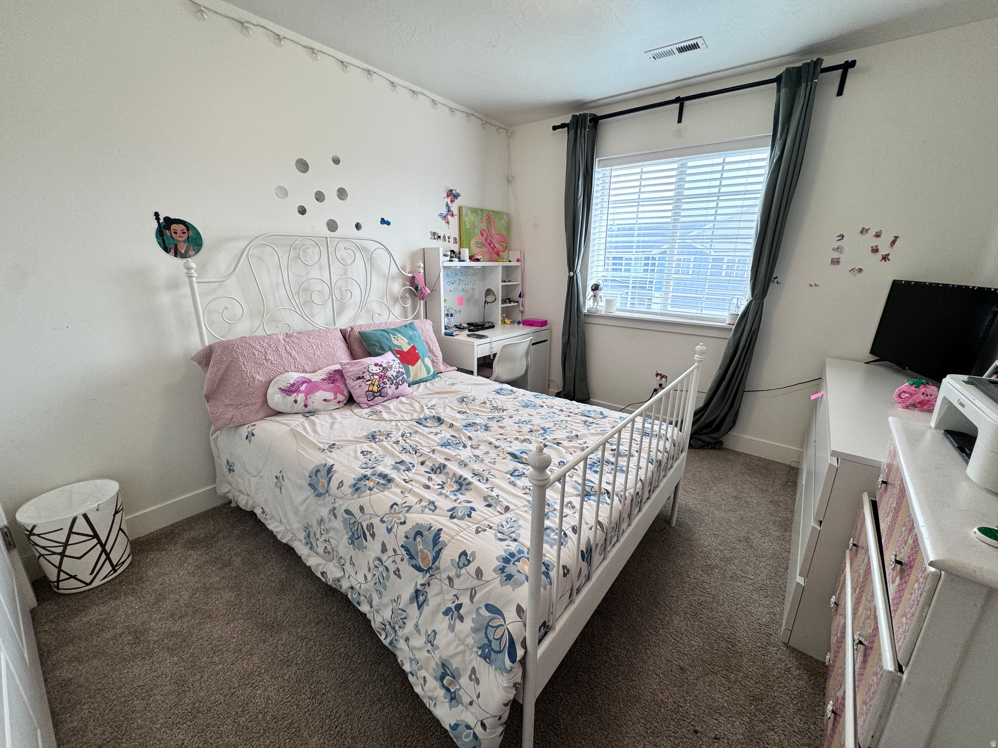 SILVERLAKE - Residential Lease