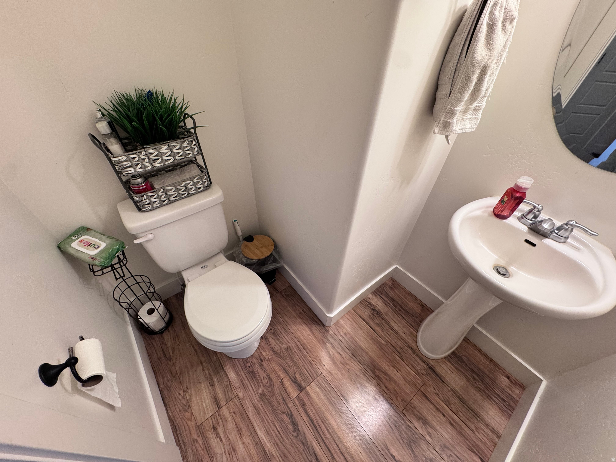 SILVERLAKE - Residential Lease