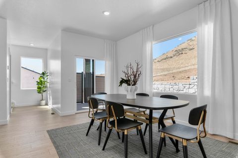 Tiny photo for 537 E LEVENGROVE DR #1157, Lehi, UT 84048 (MLS # 2154603)