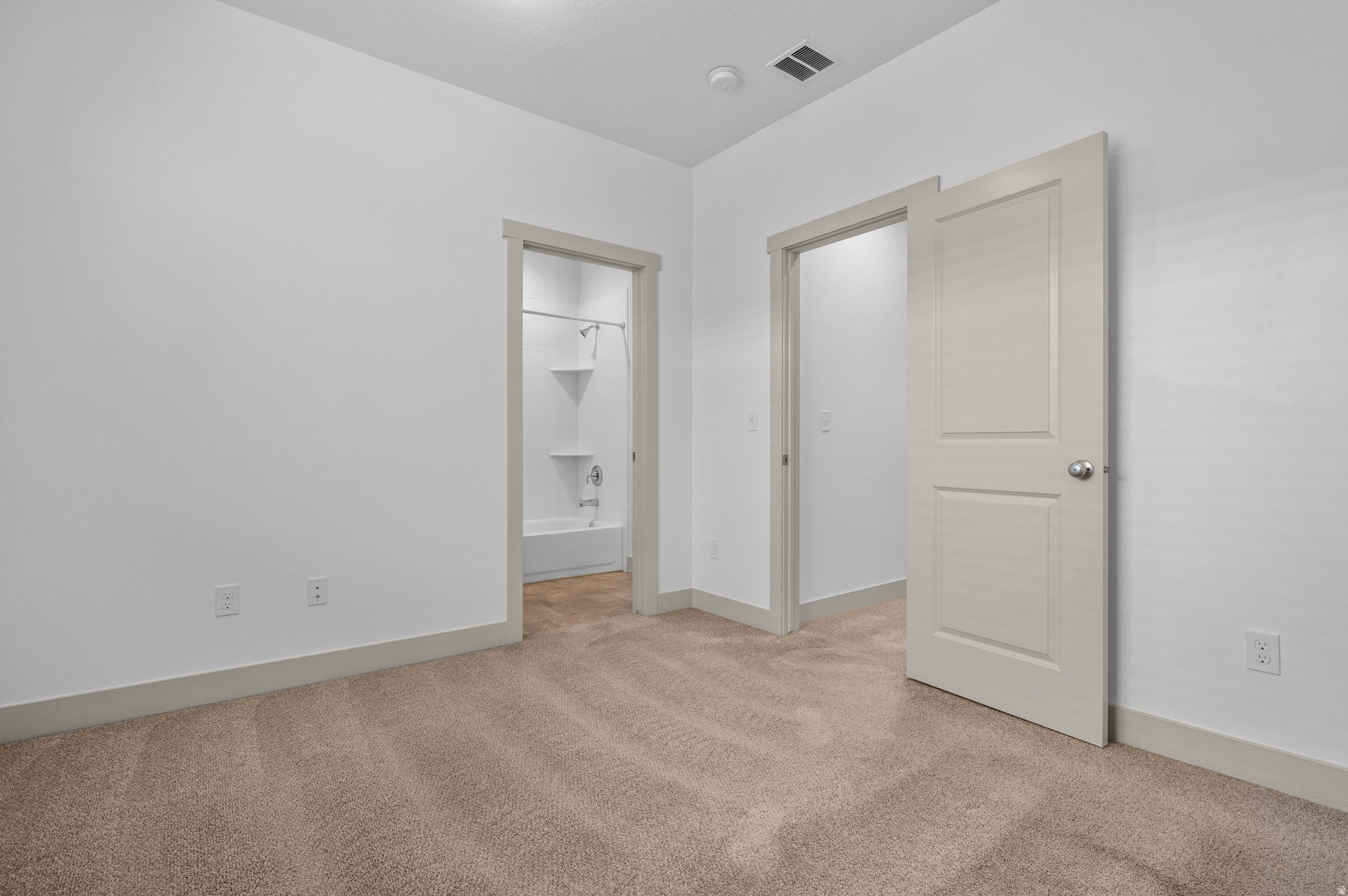 THE UNION TOWNHOMES - Residential