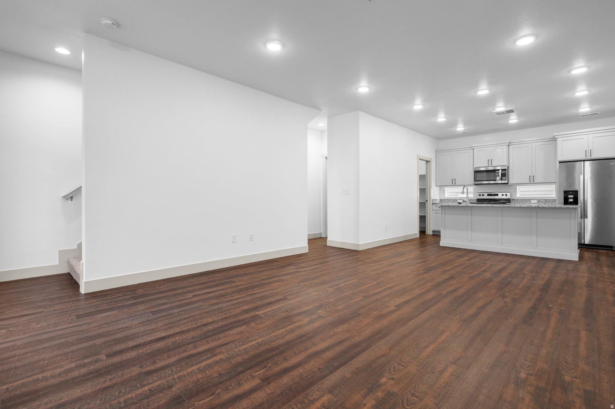 THE UNION TOWNHOMES - Residential