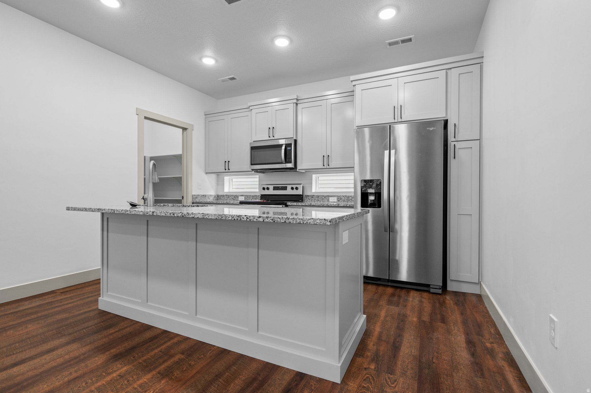 THE UNION TOWNHOMES - Residential