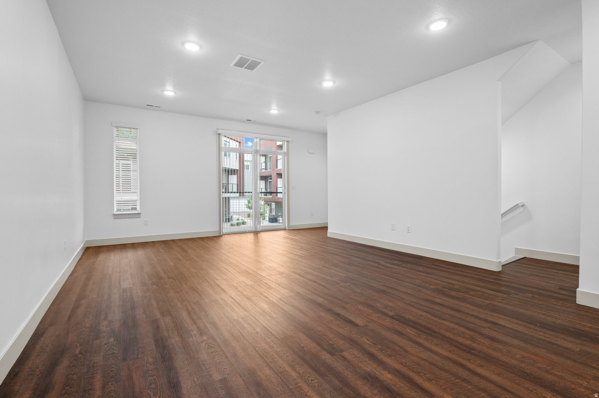 THE UNION TOWNHOMES - Residential