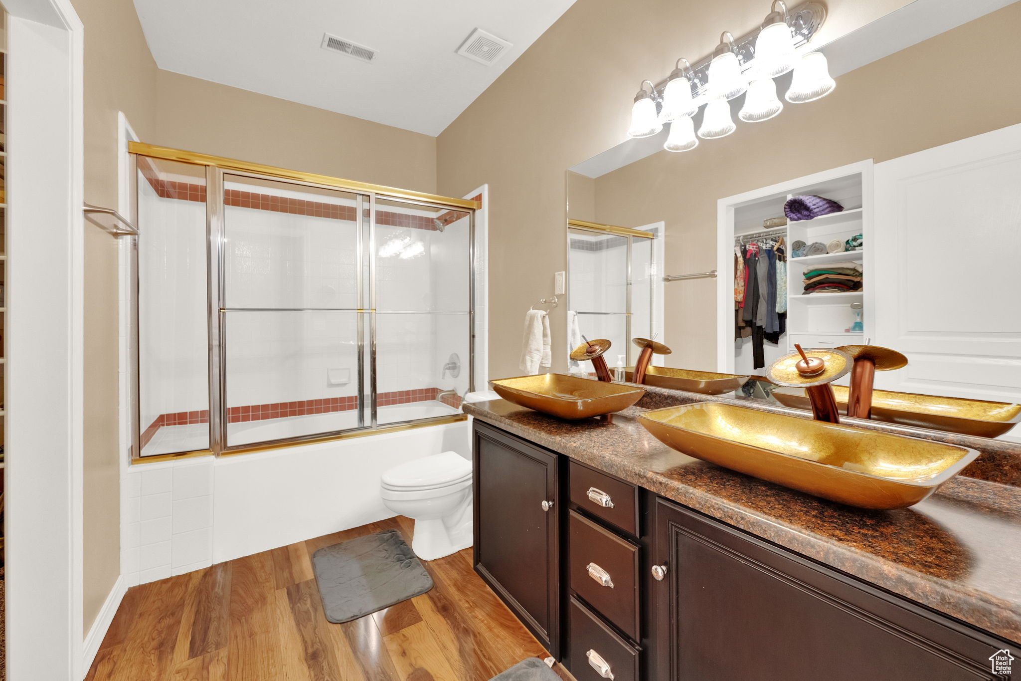 COURTYARD - Residential