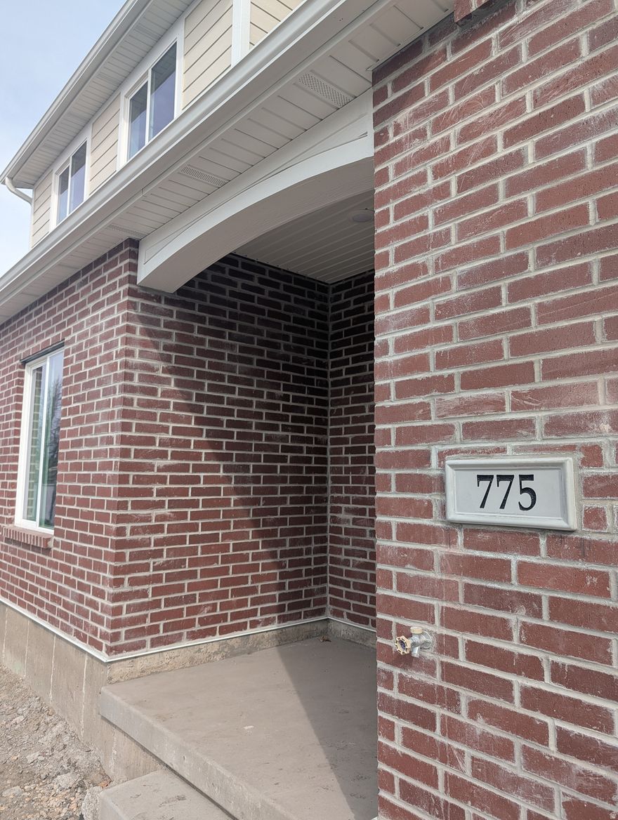 BRAND NEW & MOVE-IN READY!  Nestled in the quiet, well established community of Pheasantbrook, this beautiful 3 bed, 2.5 bath townhome with a 2-CAR GARAGE is located in a park-like setting in the heart of Centerville with a pond, walking paths, stream, clubhouse, community pool and so much more.  Amazing, open feeling with beautiful kitchen, knotty alder cabinets & quartz countertops throughout, large walk-in pantry, LVP waterproof flooring, grand master bath with separate shower, garden tub, double vanities, enclosed toilet & large walk-in closet.  Master bedroom is vaulted and very large and the 2 additional bedrooms and loft are spacious as well.  This is a must see! Builder 2-10 extended home warranty included.  Buyer and buyer's agent to verify all information.