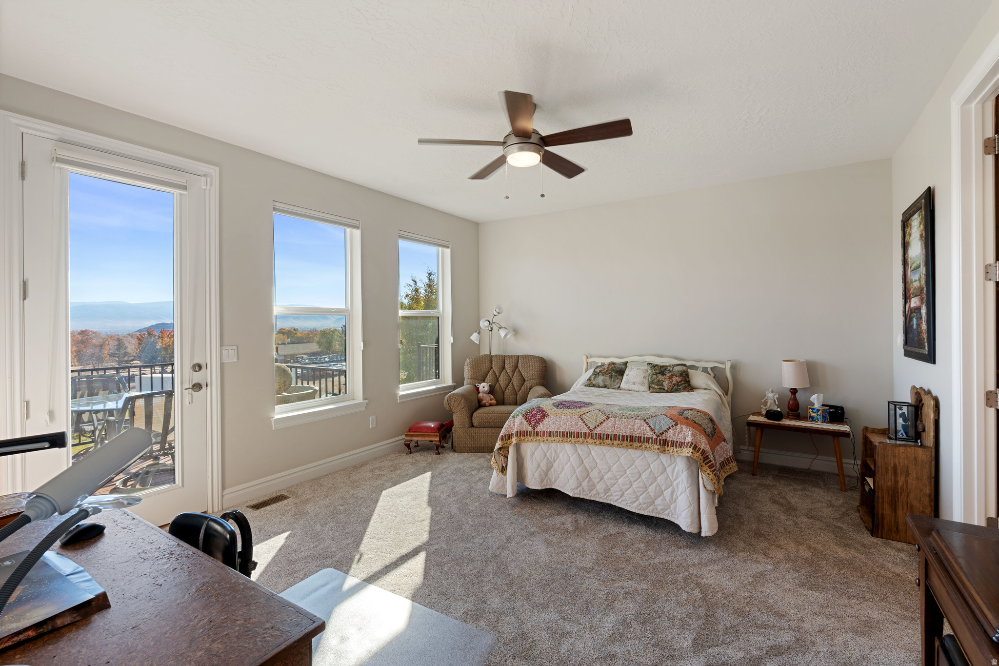 KANTONS AT VILLAGE ON THE GREEN - Residential