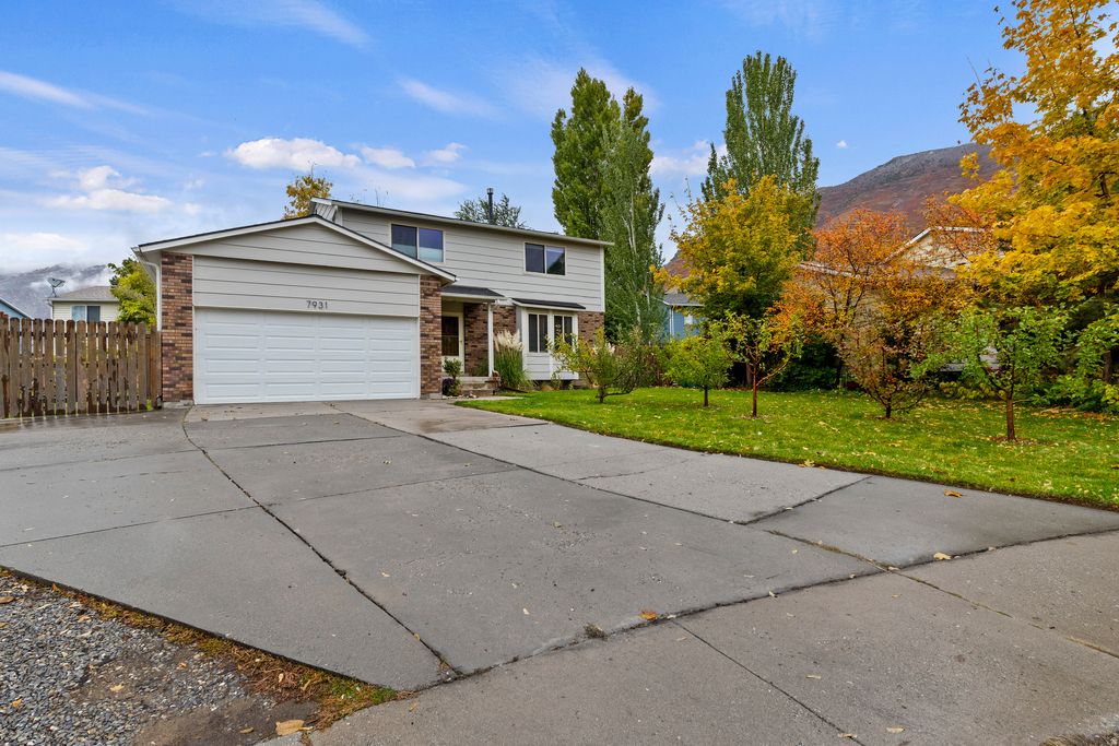 Photo of 7931 S NORWOOD RD, Cottonwood Heights, UT 84121 (MLS # 2119958)