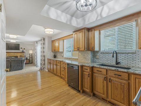 Tiny photo for 7931 S NORWOOD RD, Cottonwood Heights, UT 84121 (MLS # 2119958)