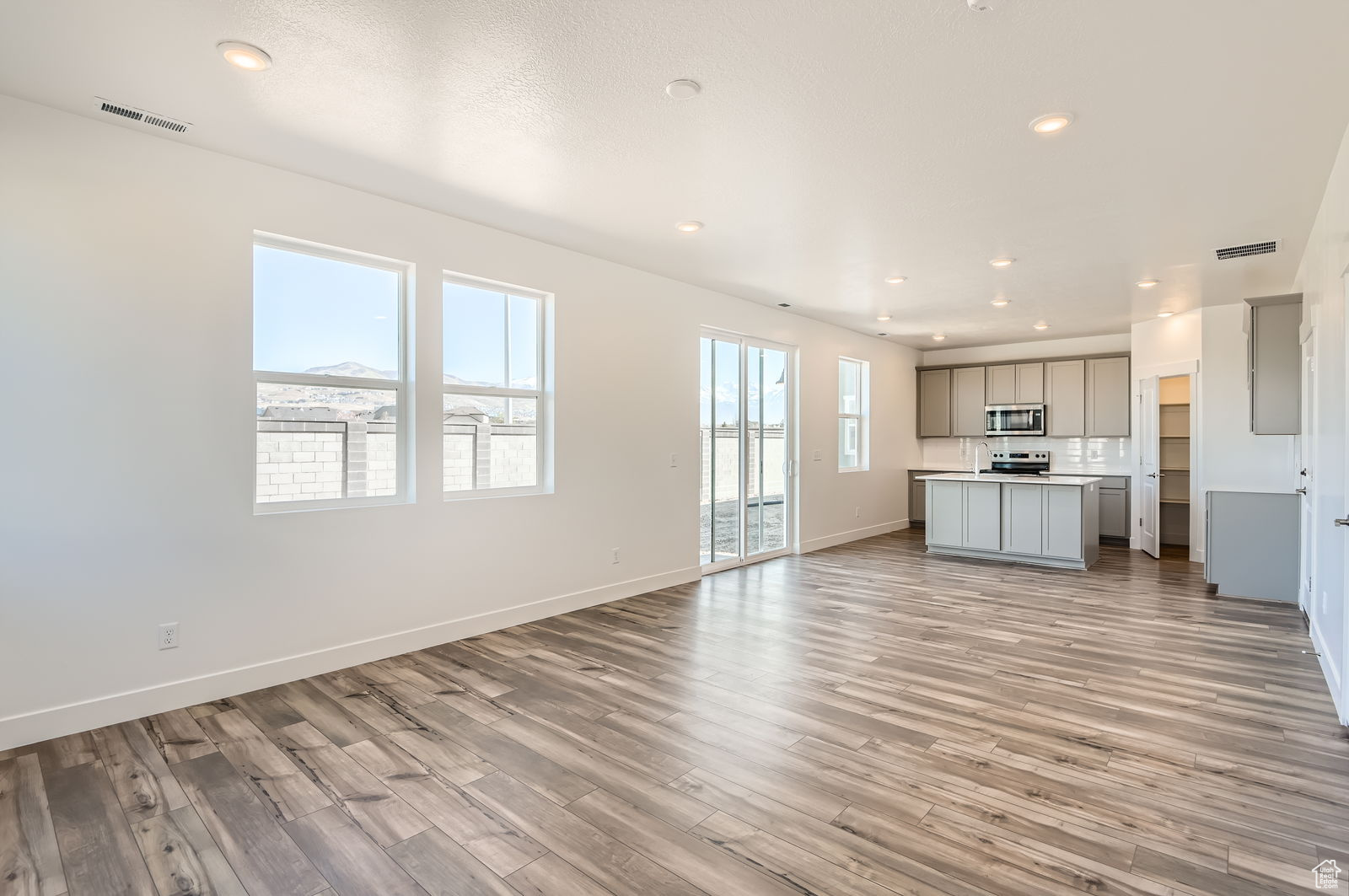 2246 W 2000 St, Lehi, Utah image 3