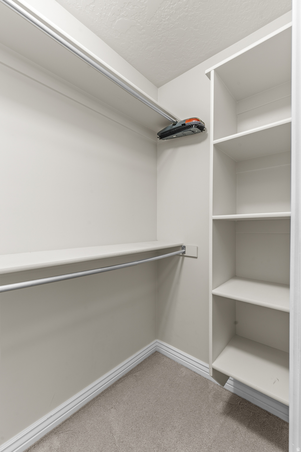 CARRIAGE CHASE - Residential