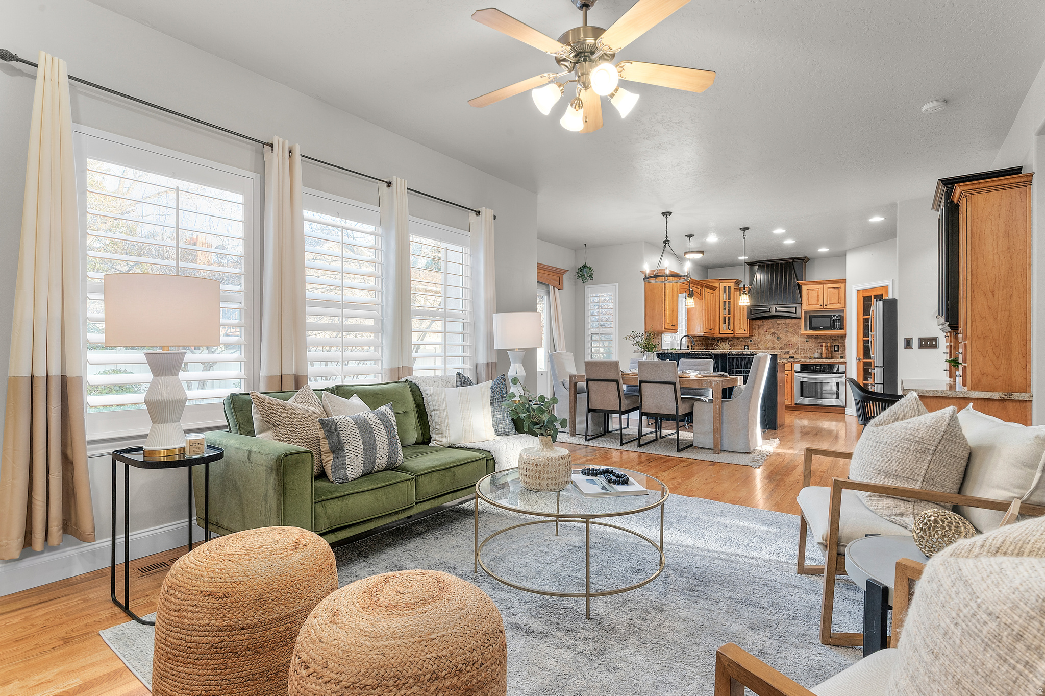 CARRIAGE CHASE - Residential