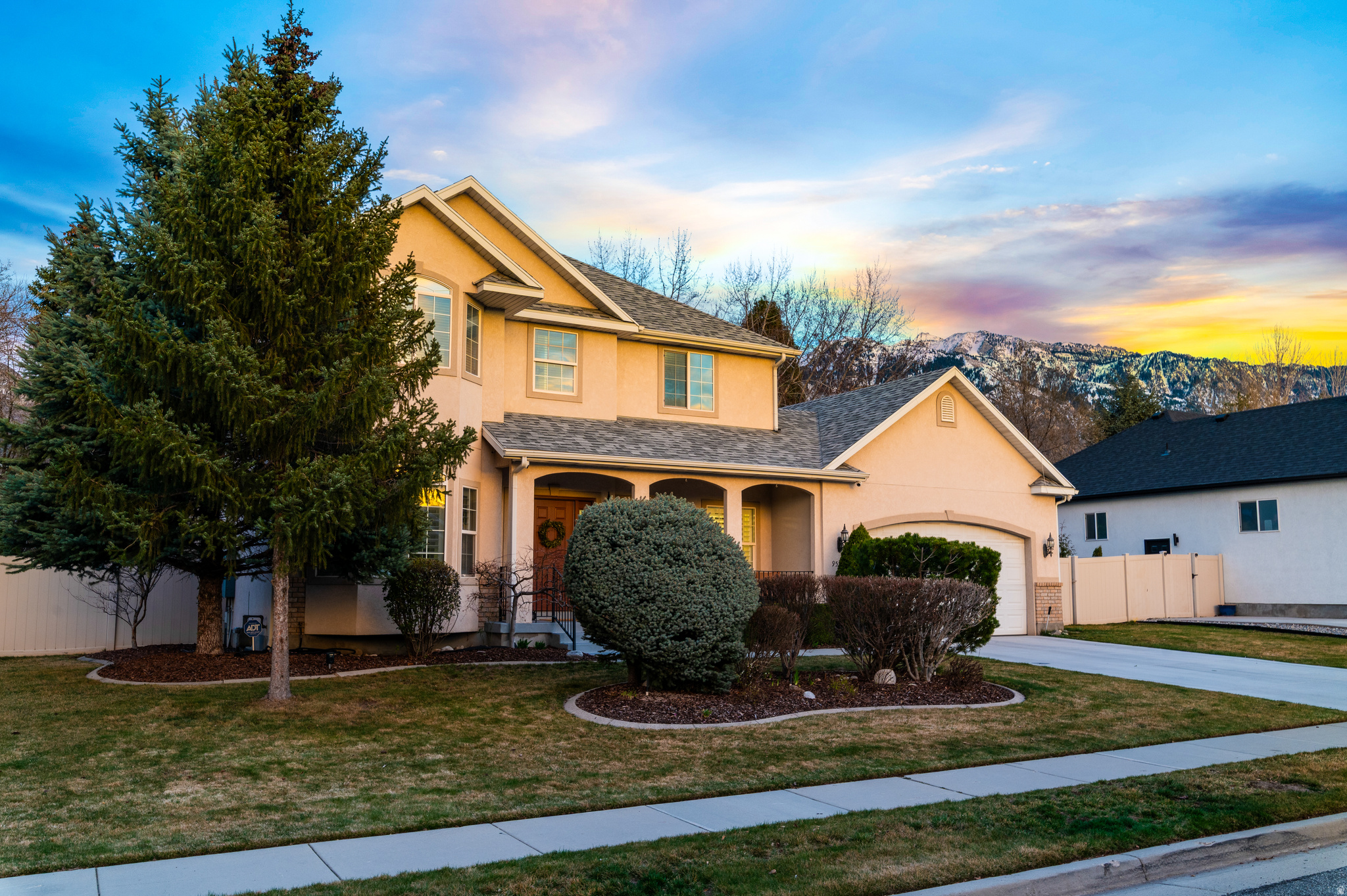 CARRIAGE CHASE - Residential