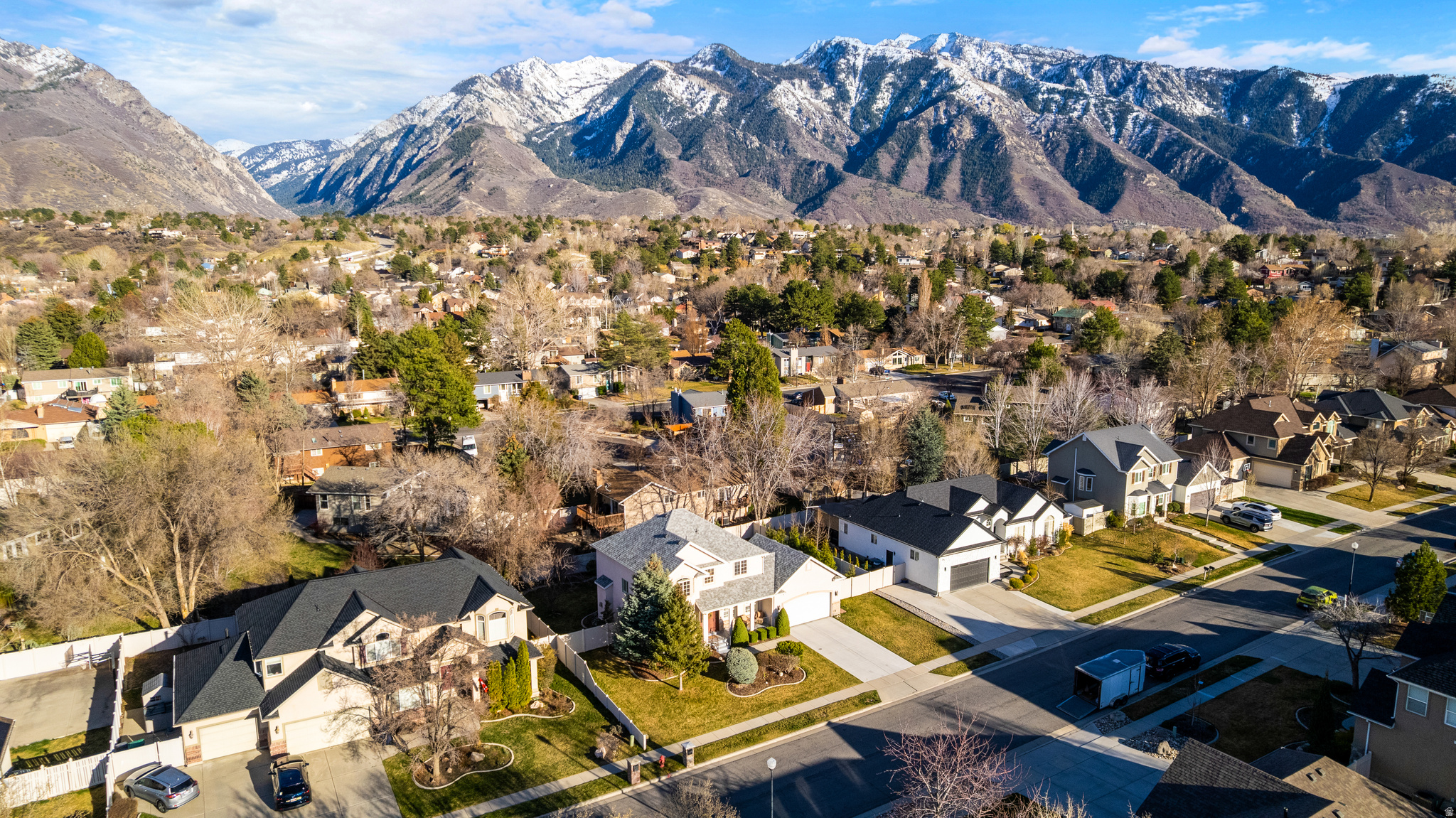 CARRIAGE CHASE - Residential