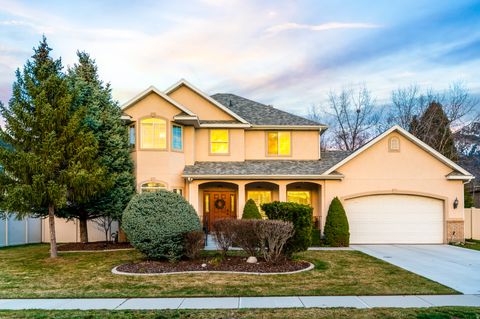 Photo of 9525 S CARRIAGE CHASE LN, Sandy, UT 84092 (MLS # 2144157)