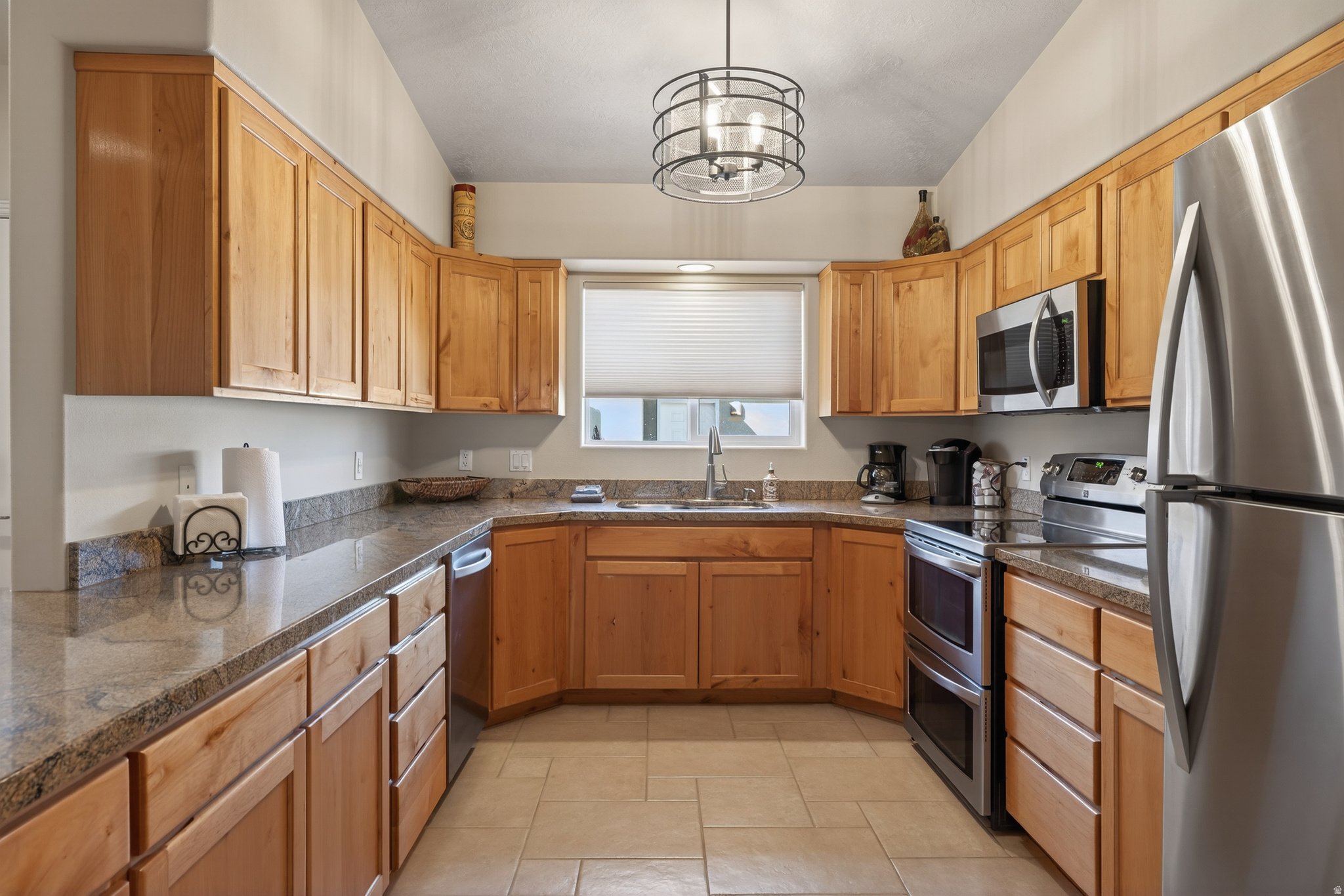 COTTONWOODS AT WILLIAMS WAY - Residential