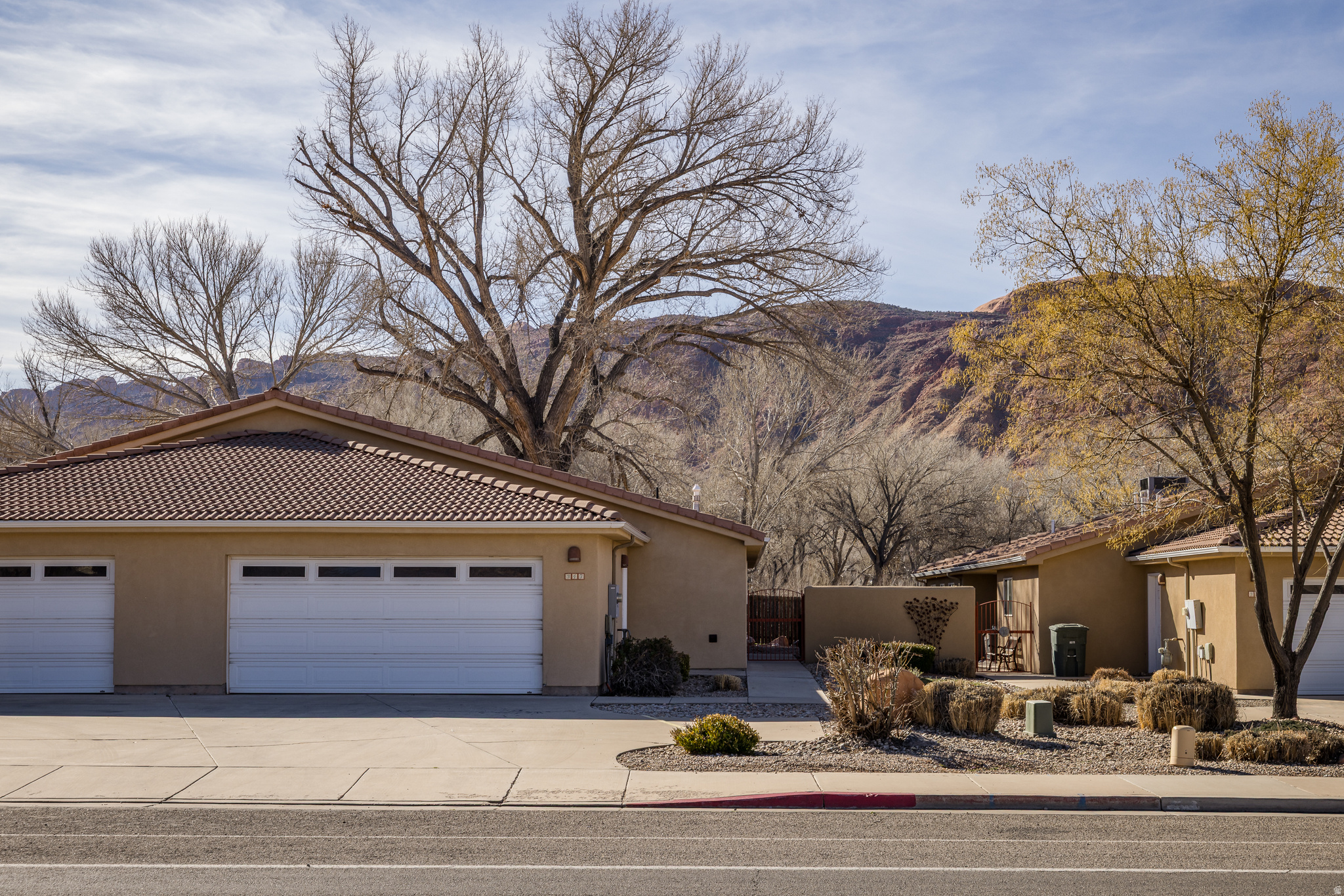 COTTONWOODS AT WILLIAMS WAY - Residential