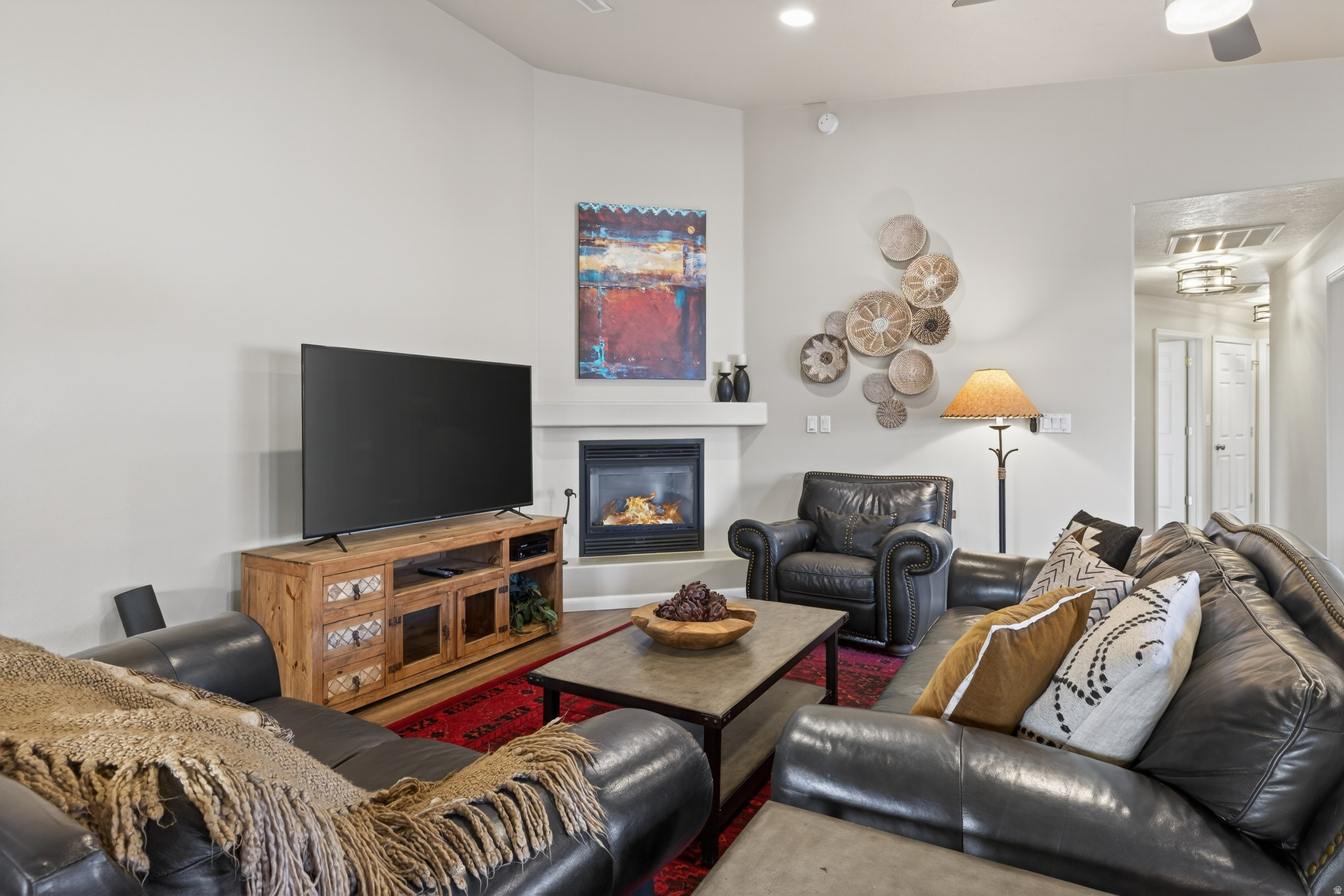 COTTONWOODS AT WILLIAMS WAY - Residential