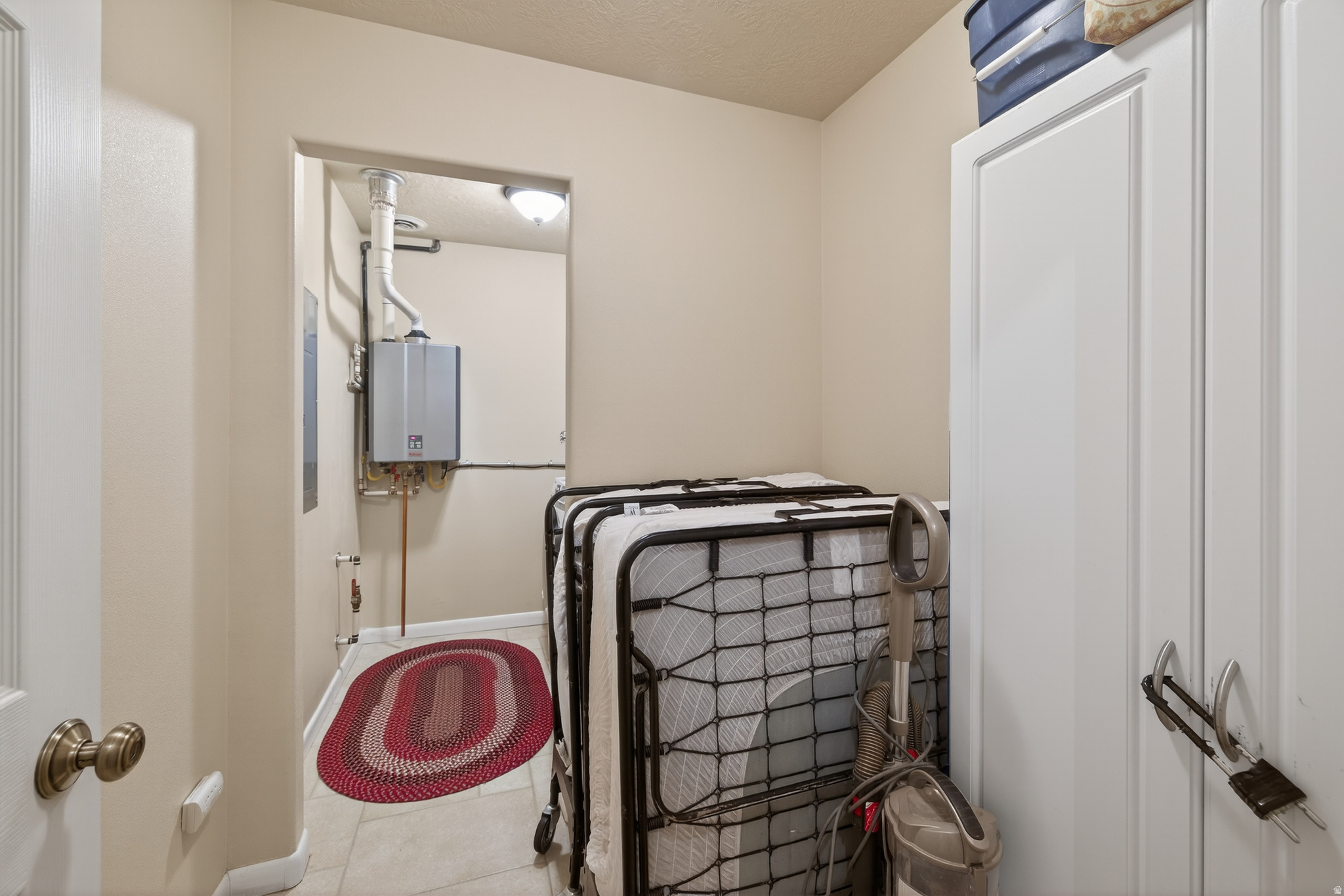 COTTONWOODS AT WILLIAMS WAY - Residential