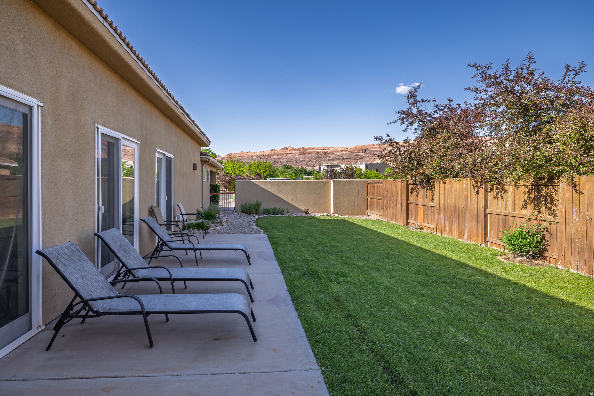 COTTONWOODS AT WILLIAMS WAY - Residential
