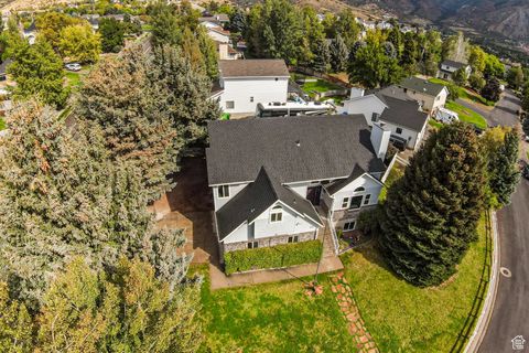 Tiny photo for 514 HILLSIDE CIR, Alpine, UT 84004 (MLS # 2113469)
