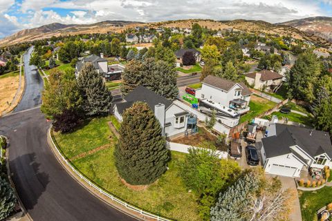 Tiny photo for 514 HILLSIDE CIR, Alpine, UT 84004 (MLS # 2113469)