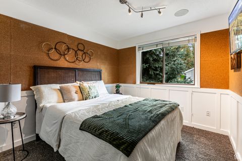 Tiny photo for 514 HILLSIDE CIR, Alpine, UT 84004 (MLS # 2113469)
