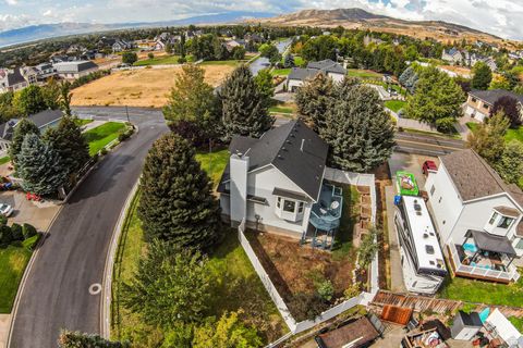 Tiny photo for 514 HILLSIDE CIR, Alpine, UT 84004 (MLS # 2113469)