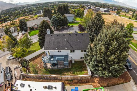 Tiny photo for 514 HILLSIDE CIR, Alpine, UT 84004 (MLS # 2113469)