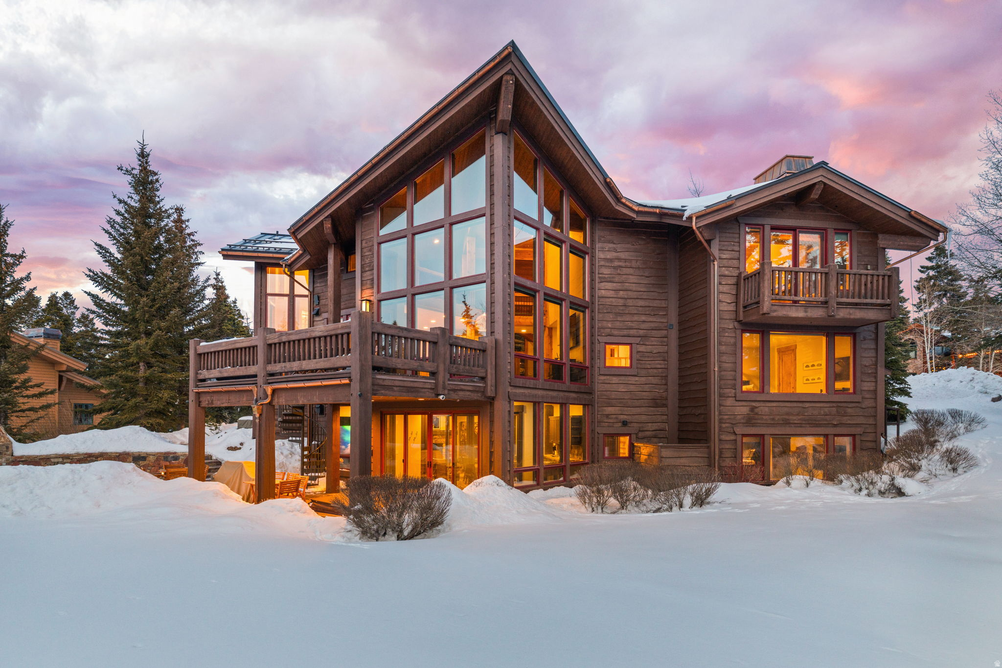 KNOLL ESTATES - Residential